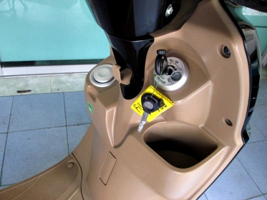 filano สีดำ สวยเข้ม อมตะ ไมล์น้อย 879 โล ( แปดร้อยเจ็ดสิบเก้าโล ) ล้อแมกซ์ หัวฉีด กระบอกสูบ diasil ฟรีโอน แถม 3 รายการ 30900