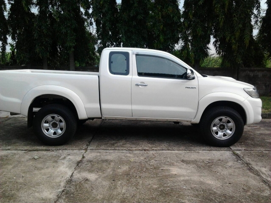 ขายดาว TOYOTA VIGO CHAMP PRERUNNER แค๊ปสีขาวสภาพเหมือนใหม่รถใช้มา 8เดือน เลขไมล์24135 ราคา80000บาท ขายดาว TOYOTA VIGO CHAMP PRERUNNER แค๊ปสีขาวสภาพเหมือนใหม่รถใช้มา 8เดือน เลขไมล์24135 ราคา80000บาท