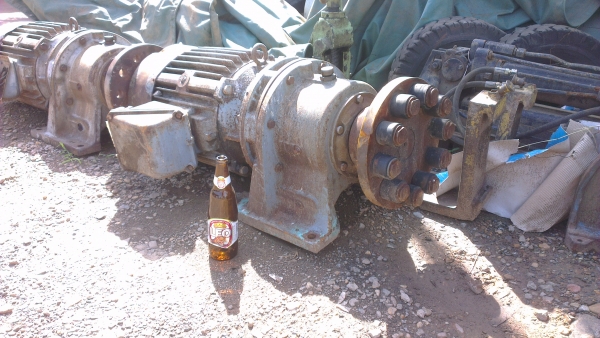 Sell> ขายมอเตอร์เกียร์ Mitsubishi Cyclo Drive 20 HP 3 เฟส 380V. อัดตราทด 1:21 จัดส่งทั่วประเทศครับ Sell> ขายมอเตอร์เกียร์ Mitsubishi Cyclo Drive 20 HP 3 เฟส 380V. อัดตราทด 1:21 จัดส่งทั่วประเทศครับ