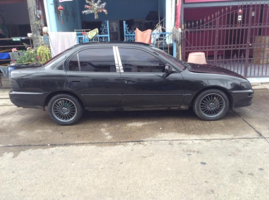 ขายครับ TOYOTA AE 100 (สามห่วง) รุ่นยอดนิยม 1.3 น้ำมัน แก๊ส หัวฉีด AC น้ำมันแกส ใช้ได้2ระบบ อย่างสมบูร หัวเทียน สายหัวเทียน เปลี่ยนใหม่หมด เครื่องดี แรงไม่ตก แอรเย็น วิ่งไกลสลาย ความร้อนปกติ พวงมาลัยพาวเวอร์ แม็ก 4ล้อ เซ็ลทรัล ล๊อก ภายในไม่ขี้เหล่ ช่วงล่า ขายครับ TOYOTA AE 100 (สามห่วง) รุ่นยอดนิยม 1.3 น้ำมัน แก๊ส หัวฉีด AC น้ำมันแกส ใช้ได้2ระบบ อย่างสมบูร หัวเทียน สายหัวเทียน เปลี่ยนใหม่หมด เครื่องดี แรงไม่ตก แอรเย็น วิ่งไกลสลาย ความร้อนปกติ พวงมาลัยพาวเวอร์ แม็ก 4ล้อ เซ็ลทรัล ล๊อก ภายในไม่ขี้เหล่ ช่วงล่า