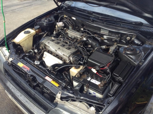 ขายครับ TOYOTA AE 100 (สามห่วง) รุ่นยอดนิยม 1.3 น้ำมัน แก๊ส หัวฉีด AC น้ำมันแกส ใช้ได้2ระบบ อย่างสมบูร หัวเทียน สายหัวเทียน เปลี่ยนใหม่หมด เครื่องดี แรงไม่ตก แอรเย็น วิ่งไกลสลาย ความร้อนปกติ พวงมาลัยพาวเวอร์ แม็ก 4ล้อ เซ็ลทรัล ล๊อก ภายในไม่ขี้เหล่ ช่วงล่า