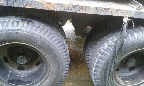 ขายหางพ่วง พนัส 3 เพลายัด. สนใจติดต่อ 081 - 6079515 ขายหางพ่วง พนัส 3 เพลายัด. สนใจติดต่อ 081 - 6079515