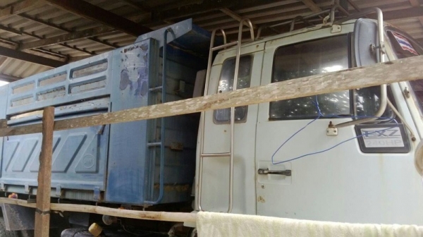 รถอีซูซุ 10 ล้อดั้ม 240 แรงม้า ปี 39 ( นางฟ้าแท้ )* สนใจติดต่อ 081 - 6079515 รถอีซูซุ 10 ล้อดั้ม 240 แรงม้า ปี 39 ( นางฟ้าแท้ )* สนใจติดต่อ 081 - 6079515