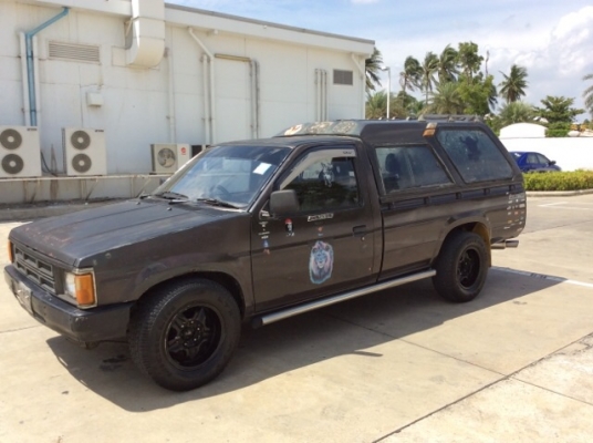 ขายนิสสัน บิ๊กเอ๊มแวนปี 89 เครื่อง TD27 เกียร์ธรรมดา เพาเวอร์ ภายในเบาะหนัง แอร์เย็นฉ่ำ  ตัวถังบางๆเดิมๆแห้งๆ คานหน้าเดิม เลขชัดเจน ฝากระโปรงเดิม คัสซีสวย ไม่ผุ แม็ก 15" ยางใหญ่ เครื่องวิ่งดี เกียร์แน่น ช่วงล่างดีครับ รถขับดีเลยครับ ภาษีปี58 เอกสารพร