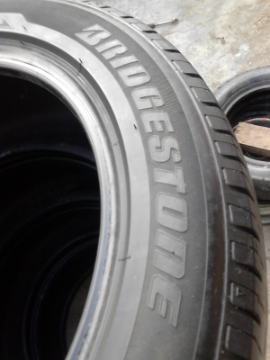205/55R16 BRIDGESTONE TURANZA GR80  TEL.081-427-3941
