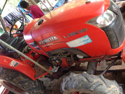 ขายคูโบต้า  36 แรงเดิมทั้งคันอุปกรครบ
