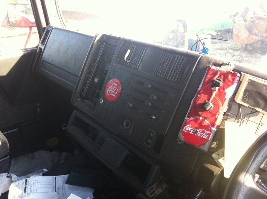 ขายรถหัวลาก MAN 360 แรงม้า ราคา7 แสนบาท ขายรถหัวลาก MAN 360 แรงม้า ราคา7 แสนบาท