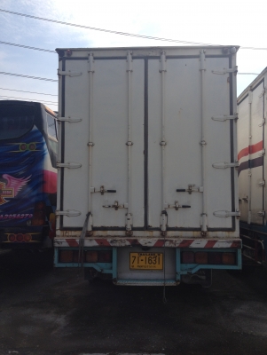 ขาย 6 ล้อตู้ ROCKY195 ยาว 7.20 เมตร โทร   081-8460541