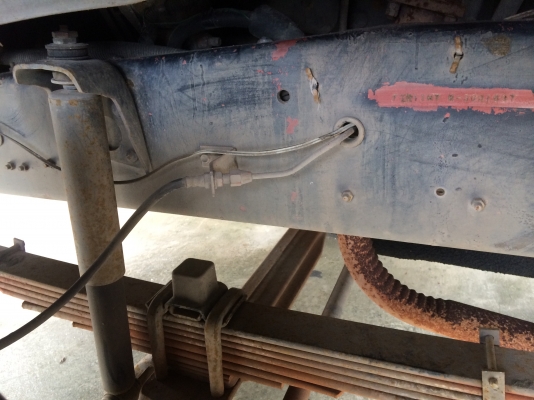 ขาย6ล้อบรรทุก ISUZU ROCKY 160 แรง เครื่อง 6BD1 ปี35 ยาง900 สภาพสวยเจ้าของขายเอง089-4324977