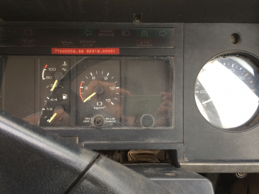 ขาย6ล้อบรรทุก ISUZU ROCKY 160 แรง เครื่อง 6BD1 ปี35 ยาง900 สภาพสวยเจ้าของขายเอง089-4324977