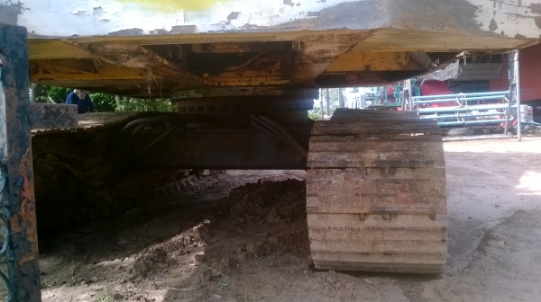 ขายแบคโฮ KOBELCO PC200 ขายด่วนครับ  530000 บ.