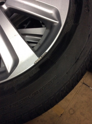 ขายแม็กvios พร้อมยางyokohama ปี13 ถูกๆ ขายแม็กvios พร้อมยางyokohama ปี13 ถูกๆ