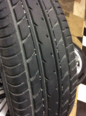 ขายแม็กvios พร้อมยางyokohama ปี13 ถูกๆ ขายแม็กvios พร้อมยางyokohama ปี13 ถูกๆ