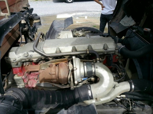 รถฮีโน่ 6 ล้อ รั้ว ( ไม่ดั้ม ) 220 แรงม้า. ปี 47 สนใจติดต่อ 081 - 6079515 รถฮีโน่ 6 ล้อ รั้ว ( ไม่ดั้ม ) 220 แรงม้า. ปี 47 สนใจติดต่อ 081 - 6079515