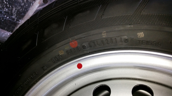 ยาง+กะทะ215.70.15.ผึ่ึ่งออกรถวันที่16.9.57ตอนบ่ายใหม่กิ๊ก