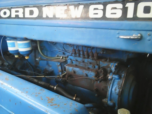 ขายรถคีบอ้อย ฟอร์ด6610ซุปเปอร์สวยๆๆ ตัวคีบยังใหม่ใช้งานน้อย