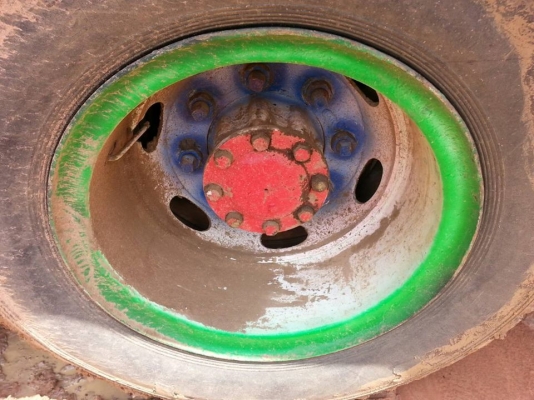 ขายเทรลเลอร์หัวยาว เครื่อง145แรง เครื่องดี แคชซีสวย สภาพพร้อมใช้งาน เอกสารพร้อมโอน สนใจโทร 090-8588220คุณนะ ID:narong498 หรือwww.truck.in.th/498