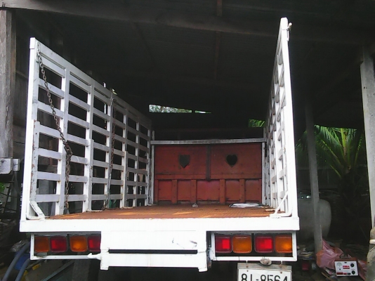 ขายหกล้อหัวยาว อีซูสุTX -125 ใส่หัวเบนซ์ เฟีองท้ายฟูโซ่200 สโลว์อินเตอร์ 4 สปีด