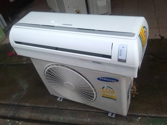 **** ขายแอร์ Samsung 10000 BTU สภาพสวย ****