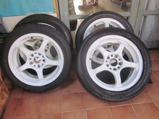 อะไหล่แต่งรถตู้