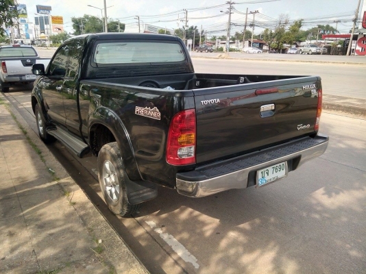 ให้รถฟรี โตโยต้า วีโก้ แคป พรีรันเนอร์ เครื่องยนต์ 3,000 CC ตัวE สีดำ หน้า-หลังเดิม ห้องเครื่องเดิม เอาไปเปลี่ยนสัญญาผ่อนต่อ ไม่ต้องเสียดอก