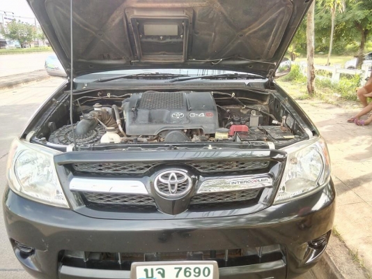 ให้รถฟรี โตโยต้า วีโก้ แคป พรีรันเนอร์ เครื่องยนต์ 3,000 CC ตัวE สีดำ หน้า-หลังเดิม ห้องเครื่องเดิม เอาไปเปลี่ยนสัญญาผ่อนต่อ ไม่ต้องเสียดอก