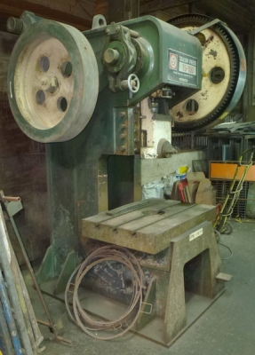 ขายเครื่องปั๊มตากสิน ขนาด100ตัน