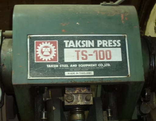 ขายเครื่องปั๊มตากสิน ขนาด100ตัน