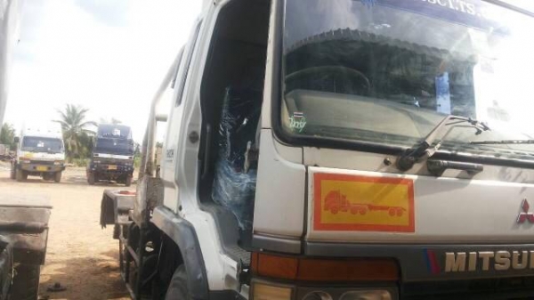 สิบล้อ หัวลาก  627M6