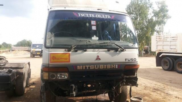 สิบล้อ หัวลาก  627M6