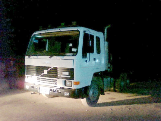 ขายด่วน!..รถสิบล้อ 2 เพลา หัวลากโรเบรท VOLVO FL10 รถสวย ทรงดี.