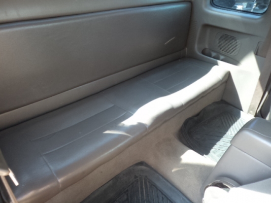 ขายรถโตโยต้าแค็บD4D ปี46 สภาพสวยๆ พร้อมใช้งานคับ