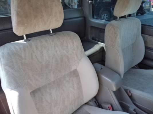 ขายรถโตโยต้าแค็บD4D ปี46 สภาพสวยๆ พร้อมใช้งานคับ