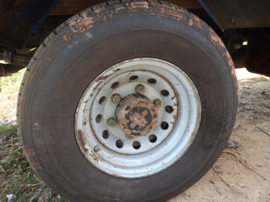 ขายรถอีซูซุ4ล้อกลาง เครื่ิอง88 สภาพดีพร้อมใช้งานคับ ขายรถอีซูซุ4ล้อกลาง เครื่ิอง88 สภาพดีพร้อมใช้งานคับ