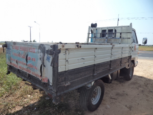 ขายรถอีซูซุ4ล้อกลาง เครื่ิอง88 สภาพดีพร้อมใช้งานคับ ขายรถอีซูซุ4ล้อกลาง เครื่ิอง88 สภาพดีพร้อมใช้งานคับ