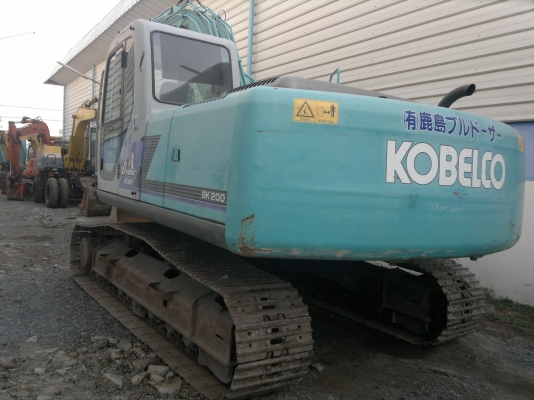 รถขุด KOBELCO  SK200-6 รถนอกนำเข้า เครื่องดี ปั้มดี เกียร์ดี ไฟเต็ม เอวแน่น แอร์เย็นเฉียบ มาถึงไทยแล้วครับ  ติดต่อ มานะ 085-9049669