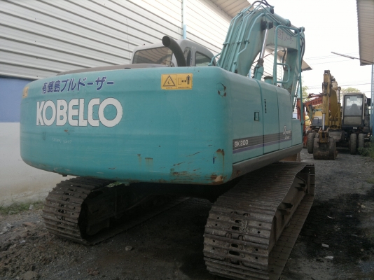 รถขุด KOBELCO  SK200-6 รถนอกนำเข้า เครื่องดี ปั้มดี เกียร์ดี ไฟเต็ม เอวแน่น แอร์เย็นเฉียบ มาถึงไทยแล้วครับ  ติดต่อ มานะ 085-9049669
