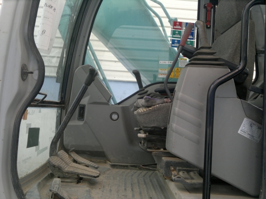 รถขุด KOBELCO  SK200-6 รถนอกนำเข้า เครื่องดี ปั้มดี เกียร์ดี ไฟเต็ม เอวแน่น แอร์เย็นเฉียบ มาถึงไทยแล้วครับ  ติดต่อ มานะ 085-9049669