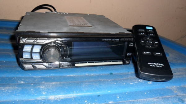 alpine 9855 เสียงดีมากๆตัวท็อปของค่ายสไล์ไฟฟ้า