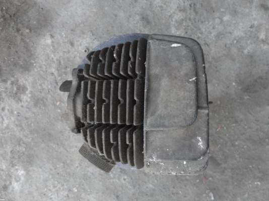 เสื้อสูบ SUZUKI K-125 แท้เก่าเก็บสนใจติดต่อโทร.081-005-8785