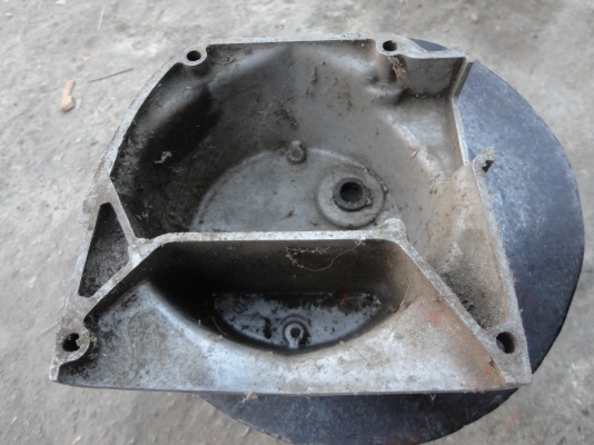 ขายฝาครอบคาบูขวา suzuki -k-125 แท้เก่าเก็บ สนใจโทร.081-005-8785 ขายฝาครอบคาบูขวา suzuki -k-125 แท้เก่าเก็บ สนใจโทร.081-005-8785