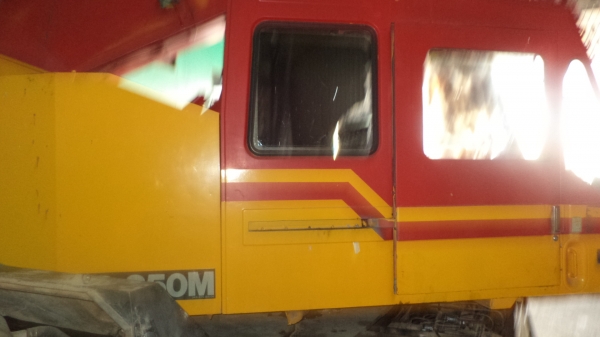 TR250-M4-517249 TADANO ครับ