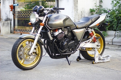 ขาย  super 4 ปี 98  ไมล์แดง สพม