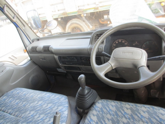 NKR58LK หัวการ์ตูน ปี2004 4BE1 110แรง NKR58LK หัวการ์ตูน ปี2004 4BE1 110แรง