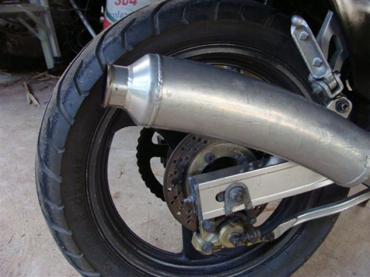 ขาย Suzuki gsxr400 R4 33000 ขาย Suzuki gsxr400 R4 33000