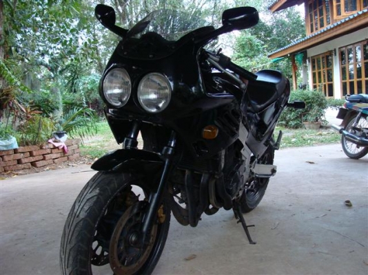 ขาย Suzuki gsxr400 R4 33000 ขาย Suzuki gsxr400 R4 33000