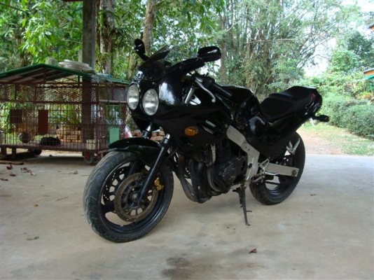 ขาย Suzuki gsxr400 R4 33000 ขาย Suzuki gsxr400 R4 33000