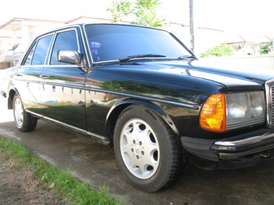 ขายด่วน W123 เครื่องนิ่ง แอร์เย็น พร้อมใช้ อะไหล่ไม่แพง จัดไฟแนนซ์ได้ ผ่อนได้