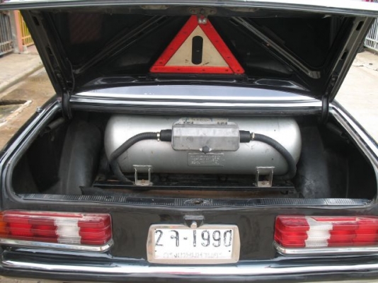 ขายด่วน W123 เครื่องนิ่ง แอร์เย็น พร้อมใช้ อะไหล่ไม่แพง จัดไฟแนนซ์ได้ ผ่อนได้