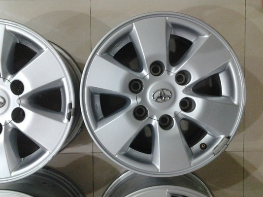 ขายแม็กติดรถ TOYOTA PRERUNNER ขอบ15" 6รู